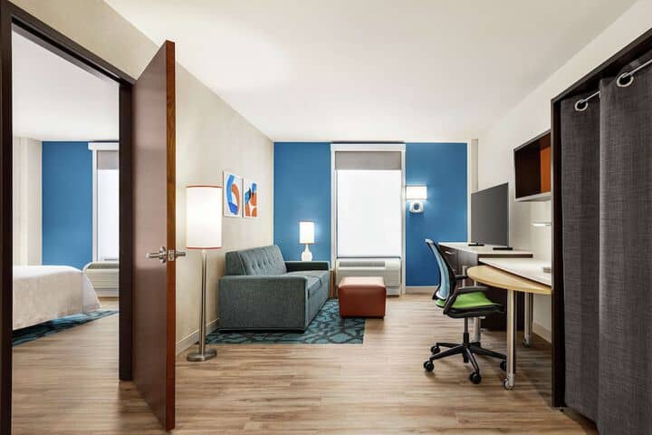 Room 17 of 63