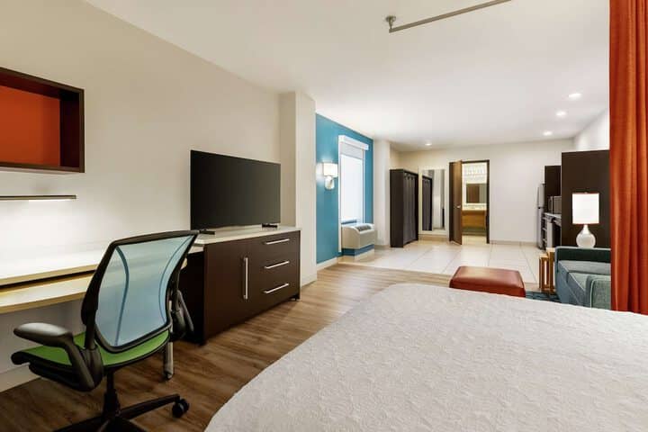 Room 11 of 63