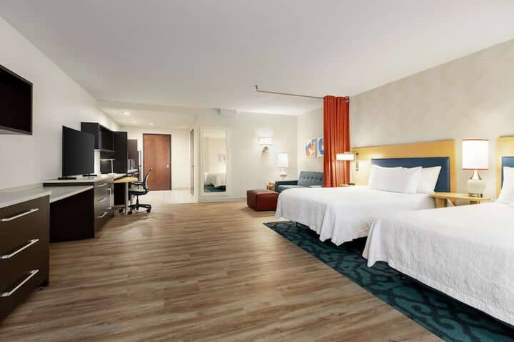 Room 15 of 63